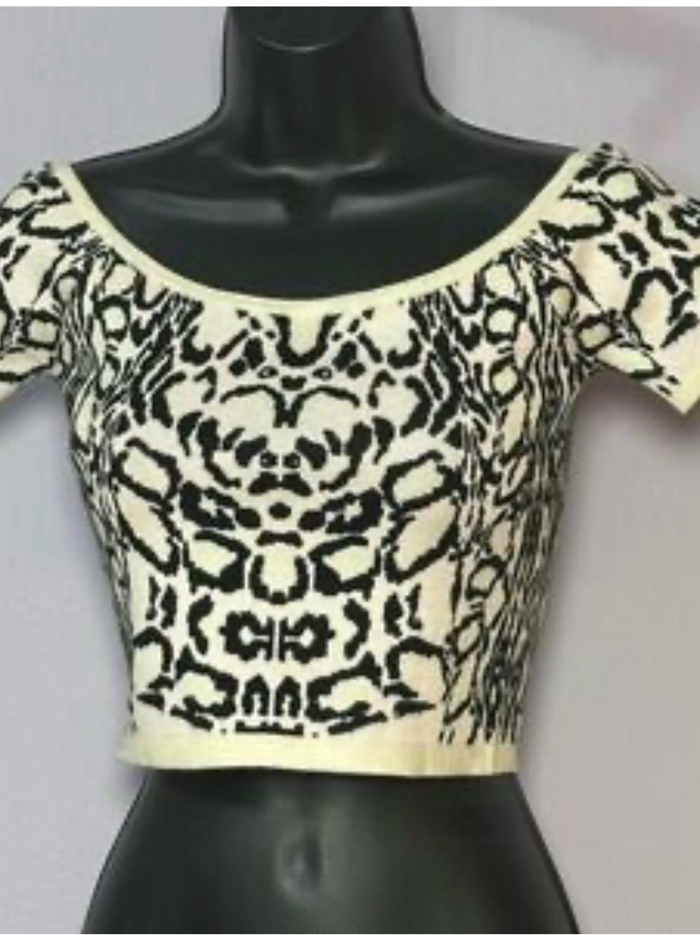 Lucy Paris Cream and Black Printed Scoop Neck Crop Top
